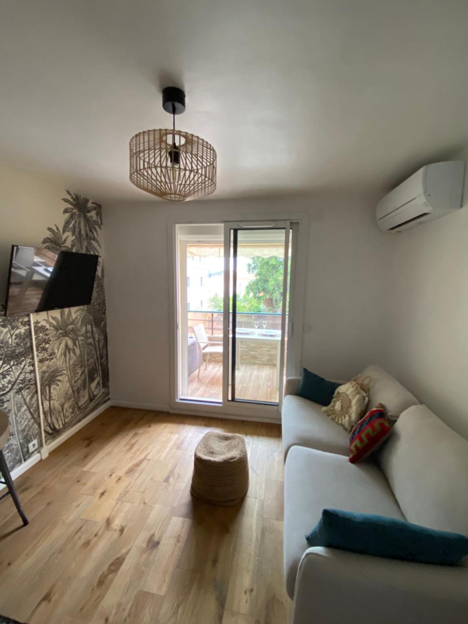 Studio 150 m de plage Golfe de Saint-Tropez Cavalaire-sur-Mer Extérieur photo